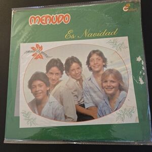 Menudo Es Navidad Vinyl Record - Green Cover